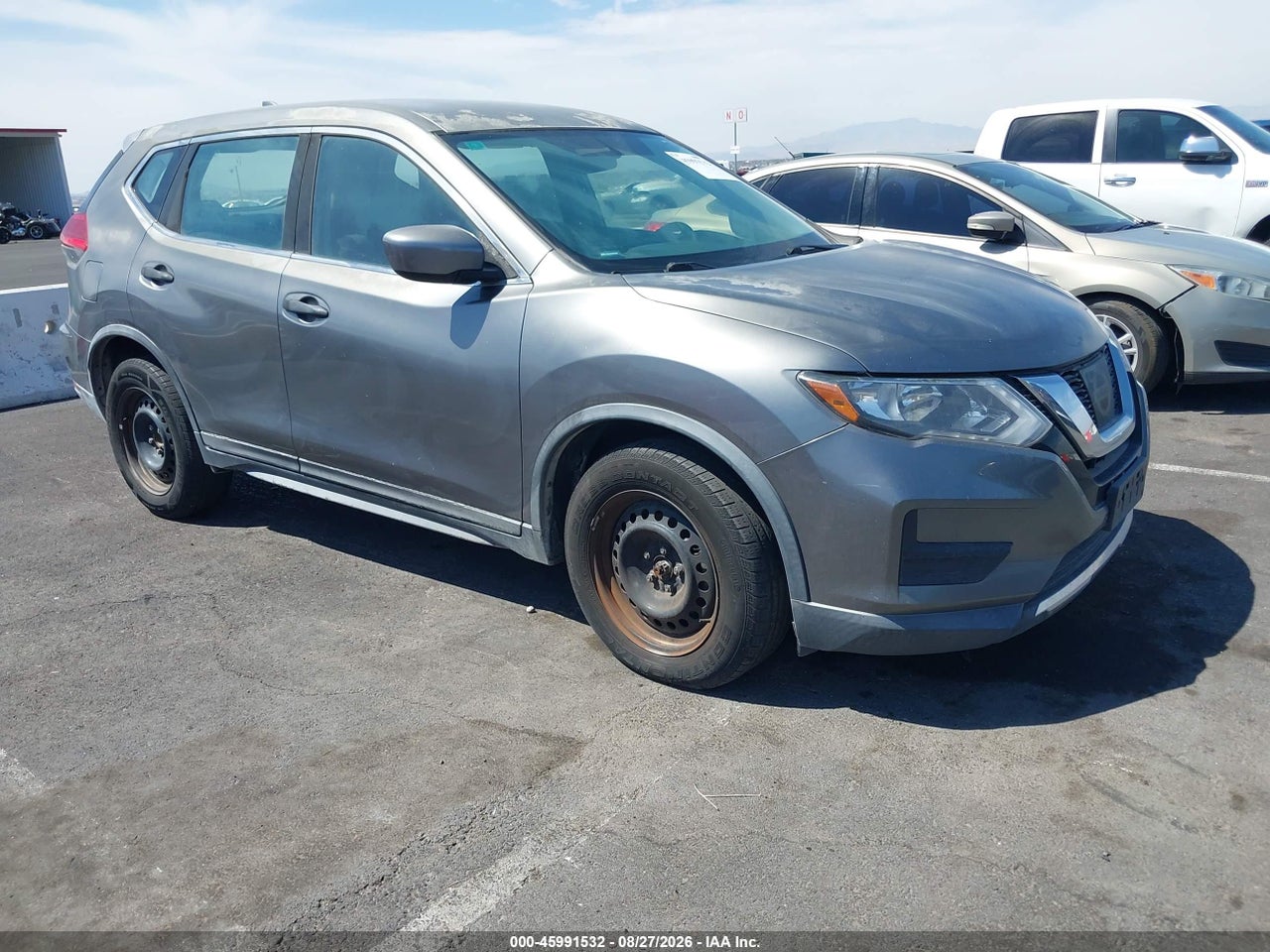 KNMAT2MT0HP****** · 2017 NISSAN ROGUE S