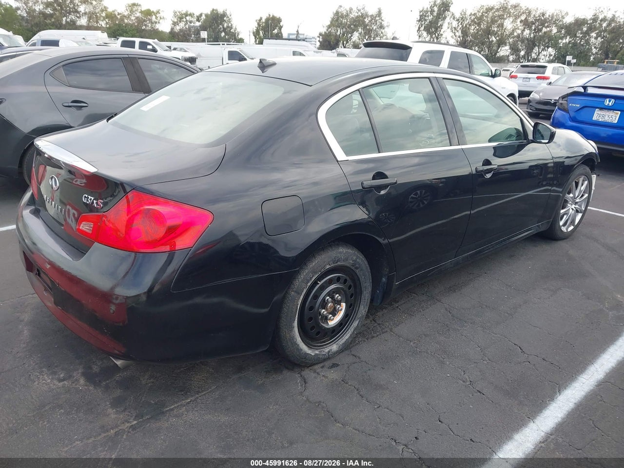 2012 INFINITI G37X · 4/10
