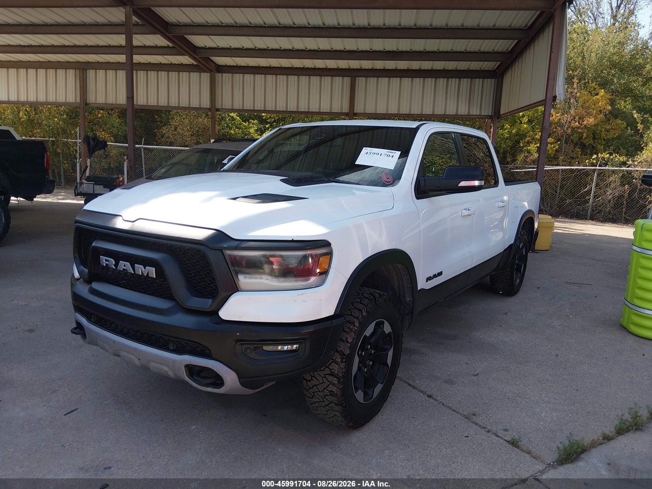 2019 RAM 1500 REBEL  4X4 5'7 BOX · 2/10