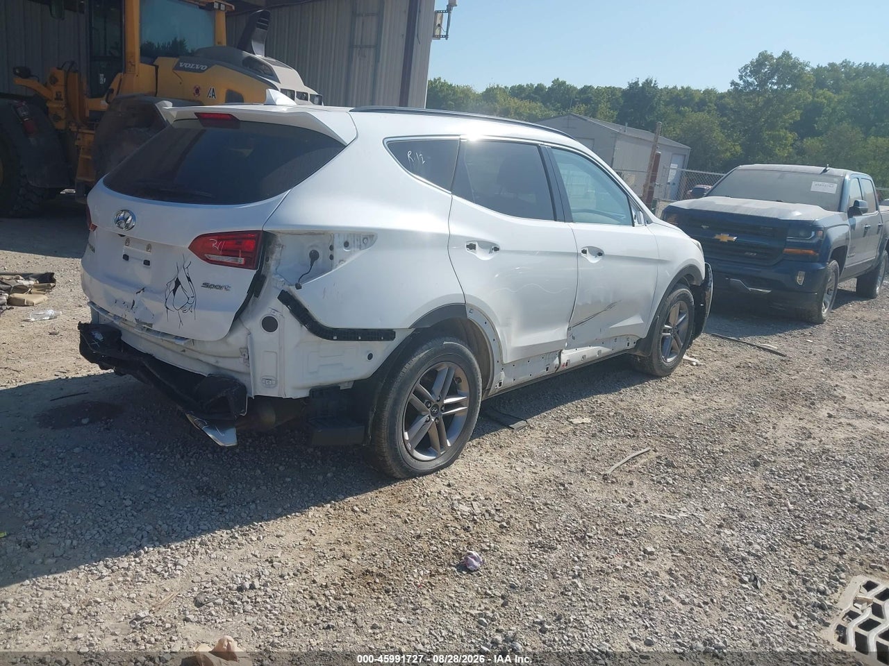 2017 HYUNDAI SANTA FE SPORT 2.4L · 4/11