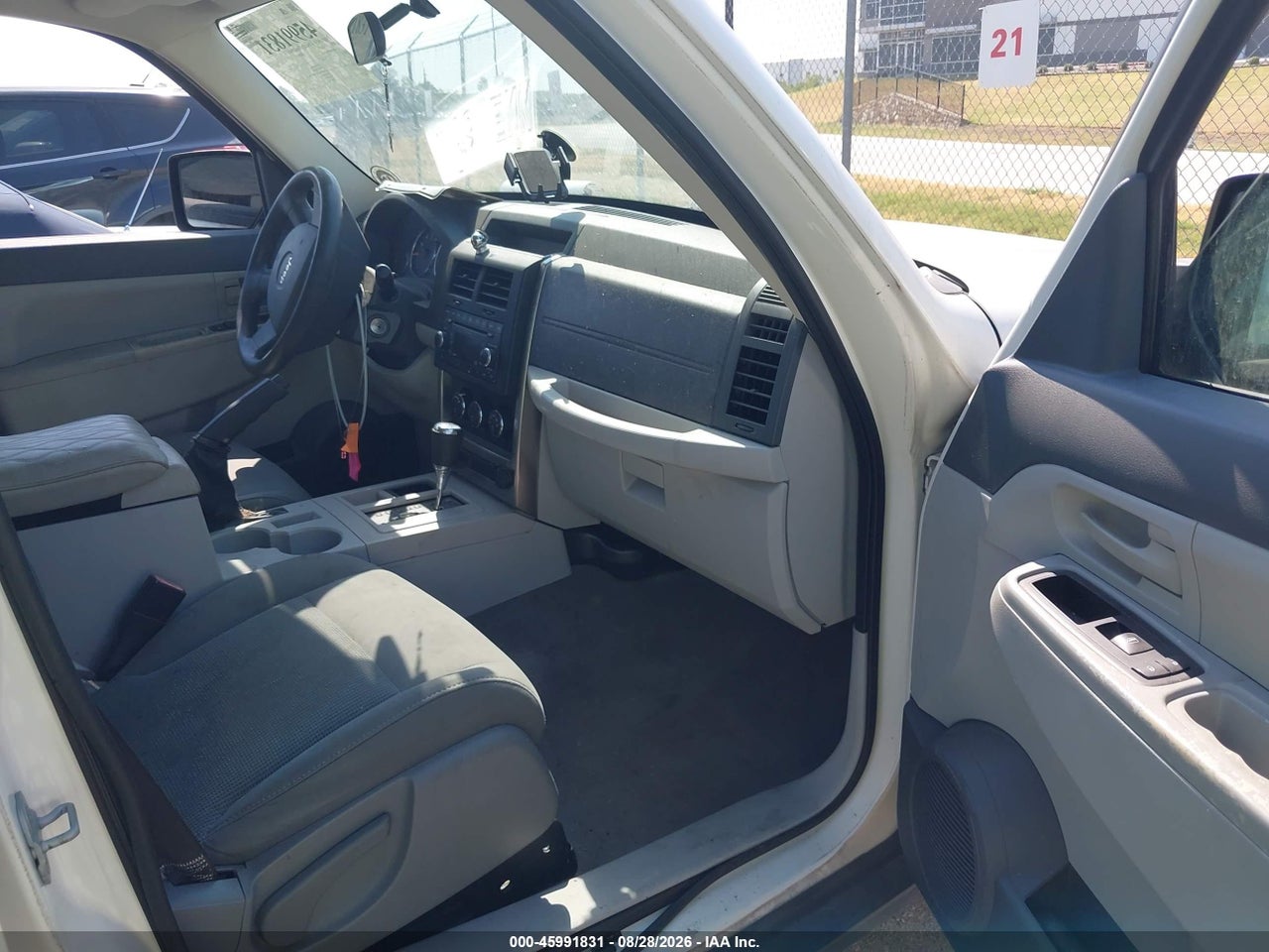 2008 JEEP LIBERTY SPORT · 5/11
