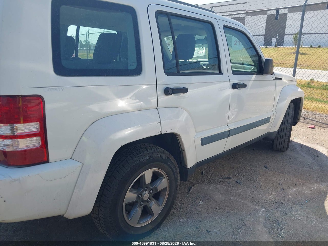 2008 JEEP LIBERTY SPORT · 6/11