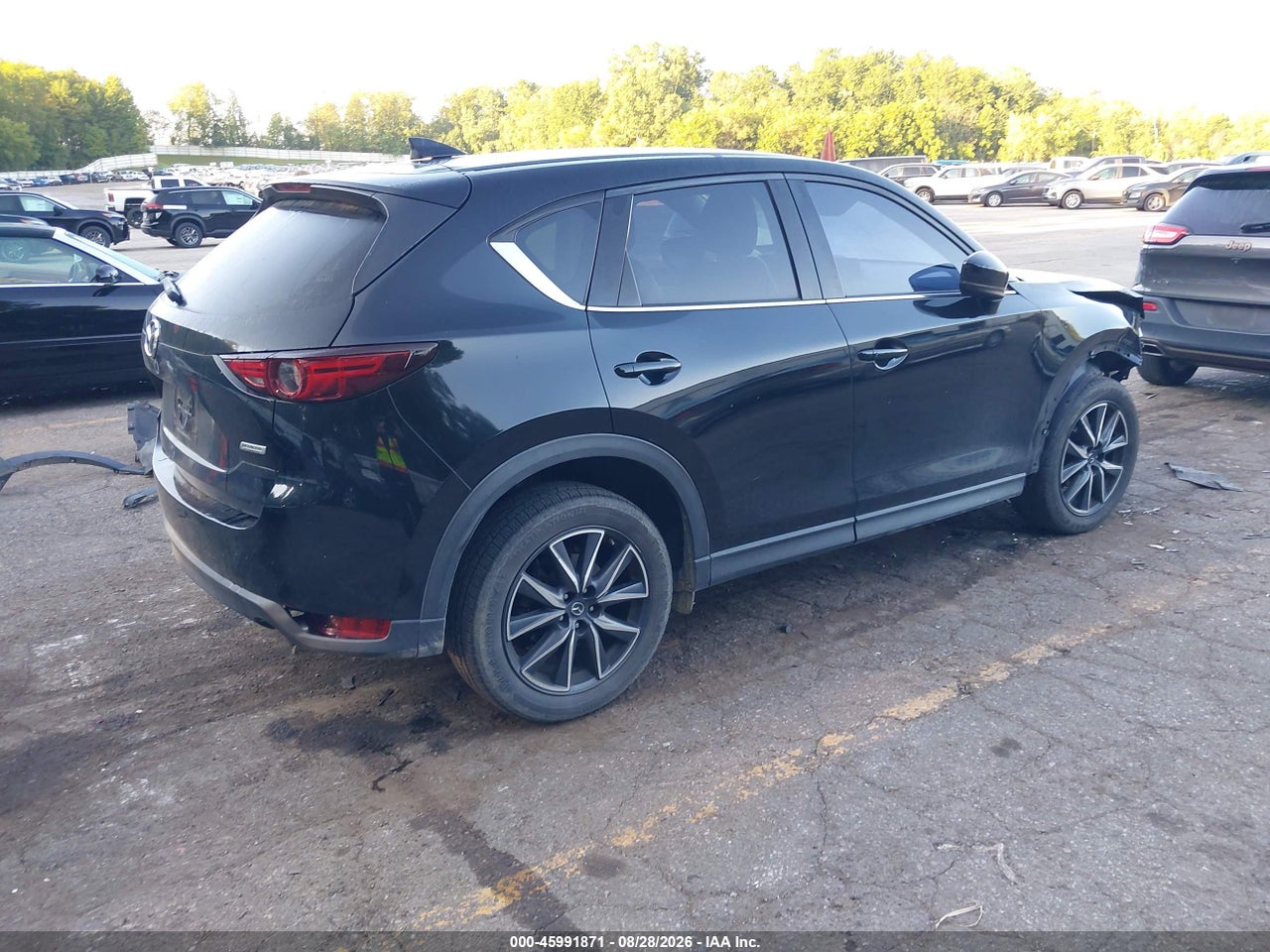 2017 MAZDA CX-5 GRAND TOURING · 4/11