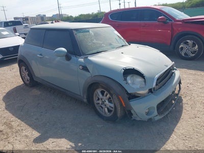2013 MINI HARDTOP COOPER