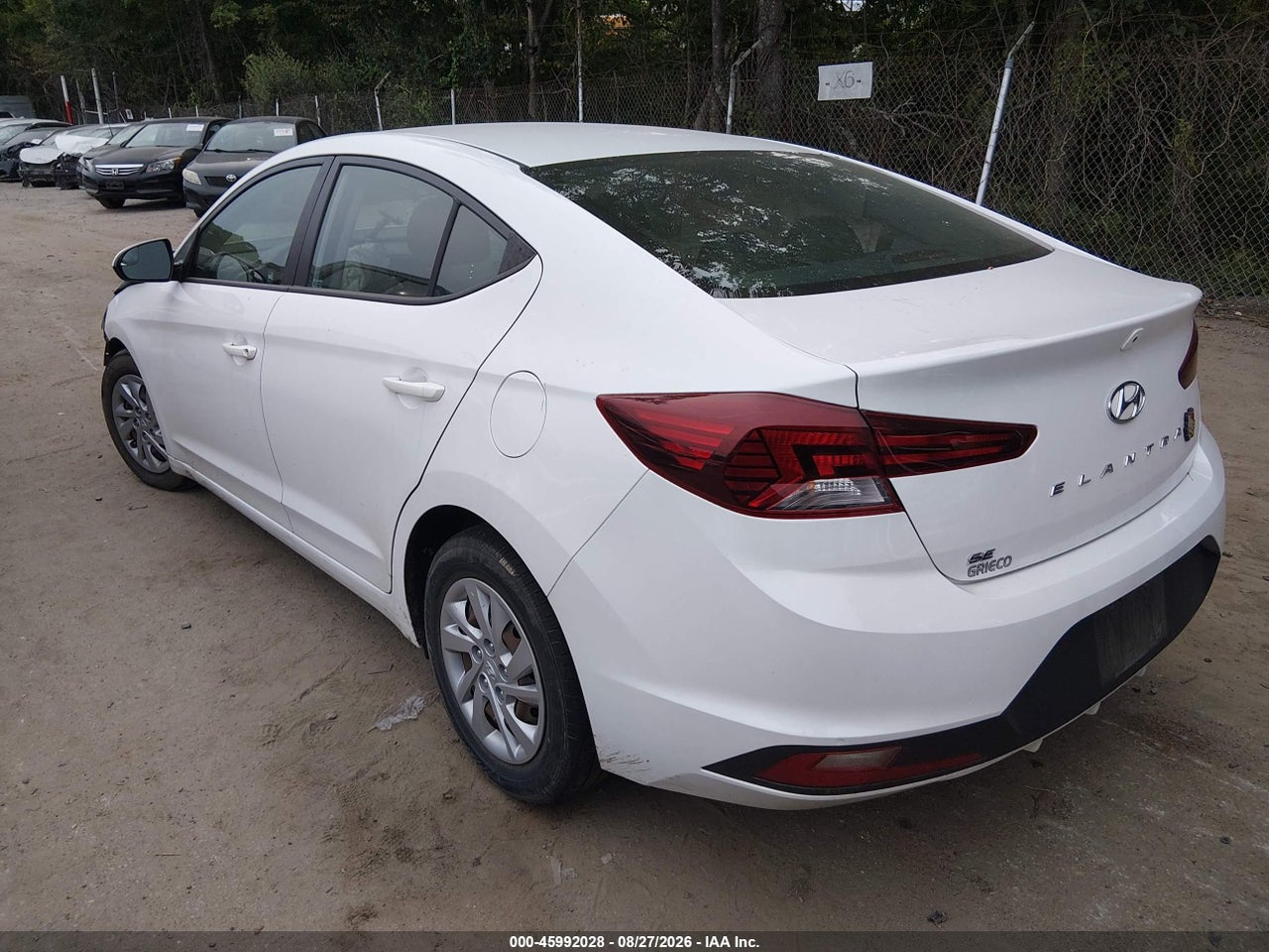 2020 HYUNDAI ELANTRA SE · 3/11