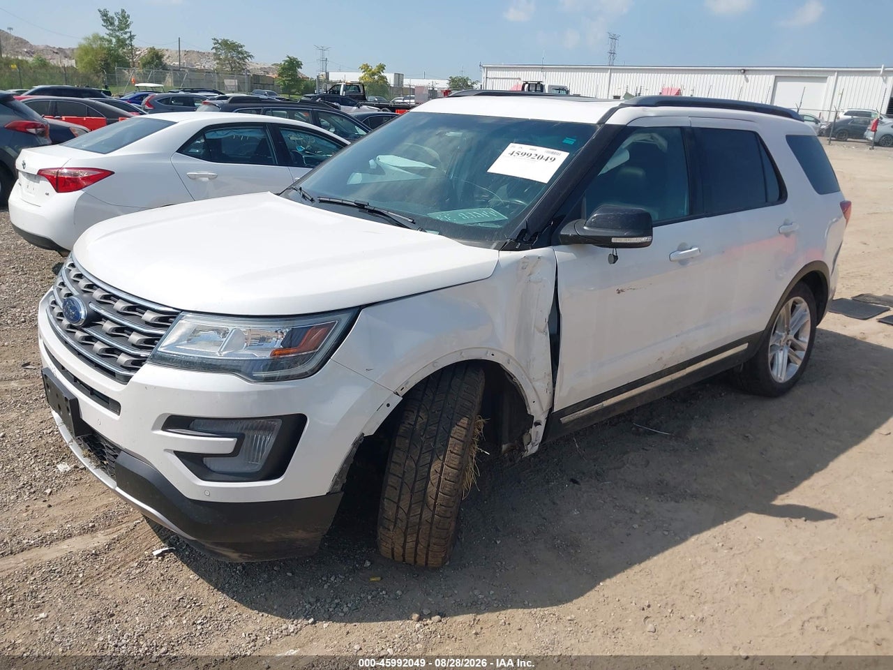 2016 FORD EXPLORER XLT · 2/11