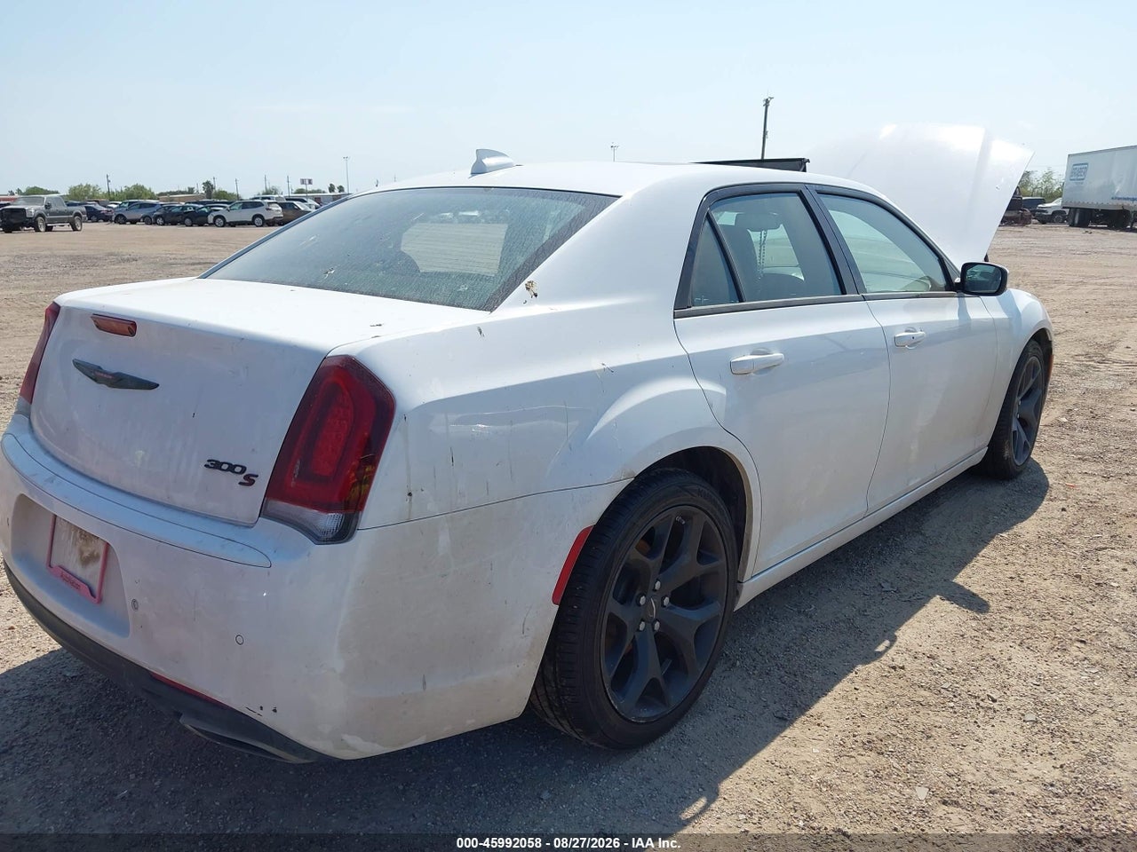 2022 CHRYSLER 300 S · 6/11