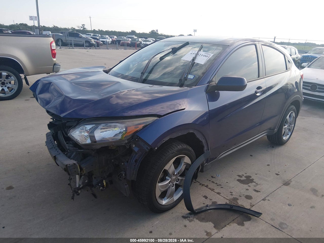 2017 HONDA HR-V LX · 2/11