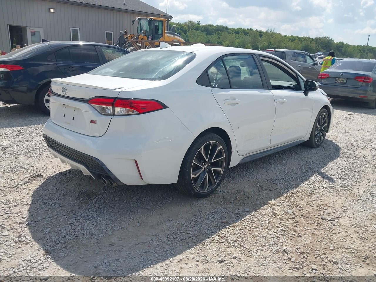 2020 TOYOTA COROLLA SE · 4/11