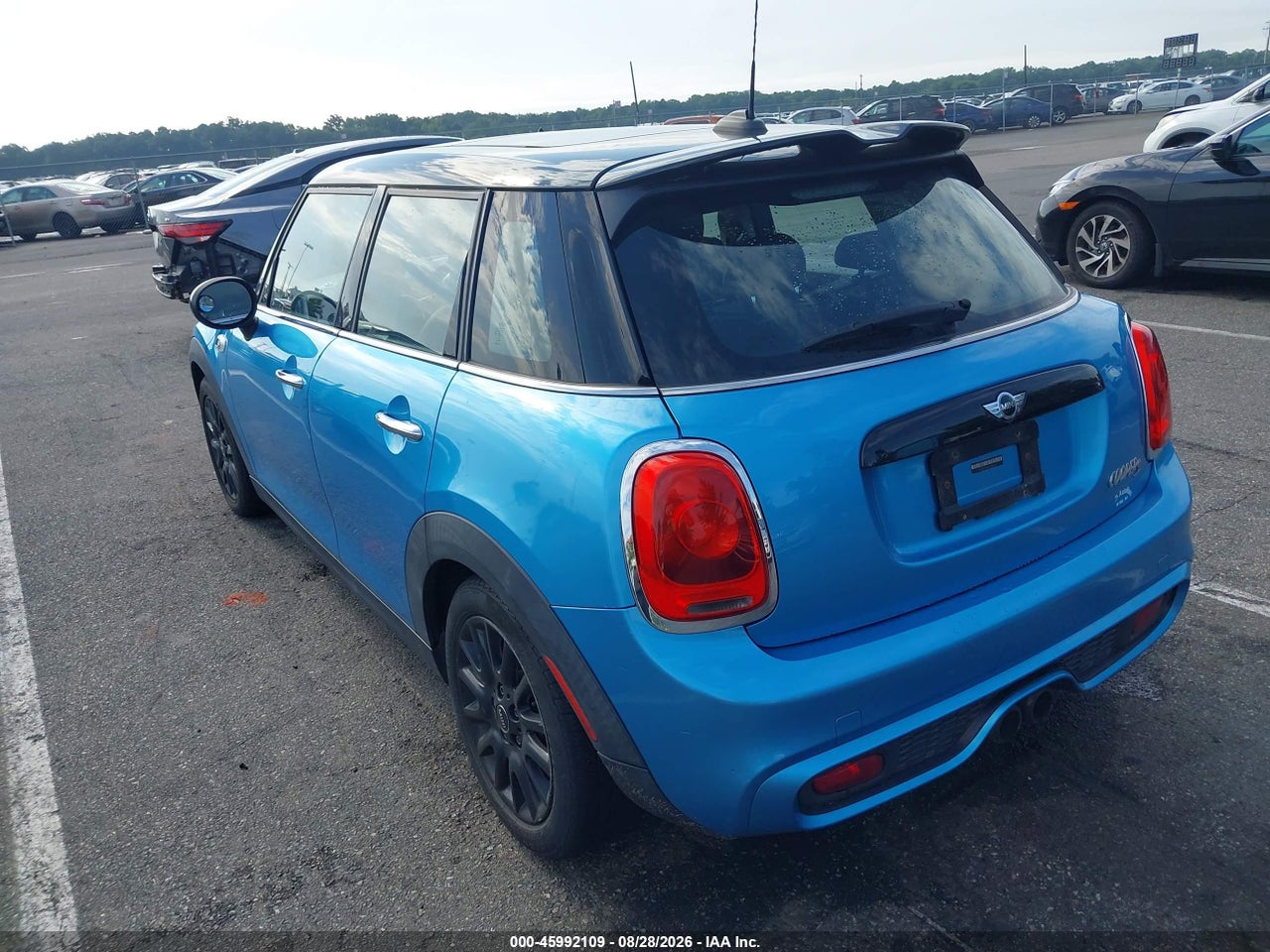 2015 MINI HARDTOP COOPER S · 3/11