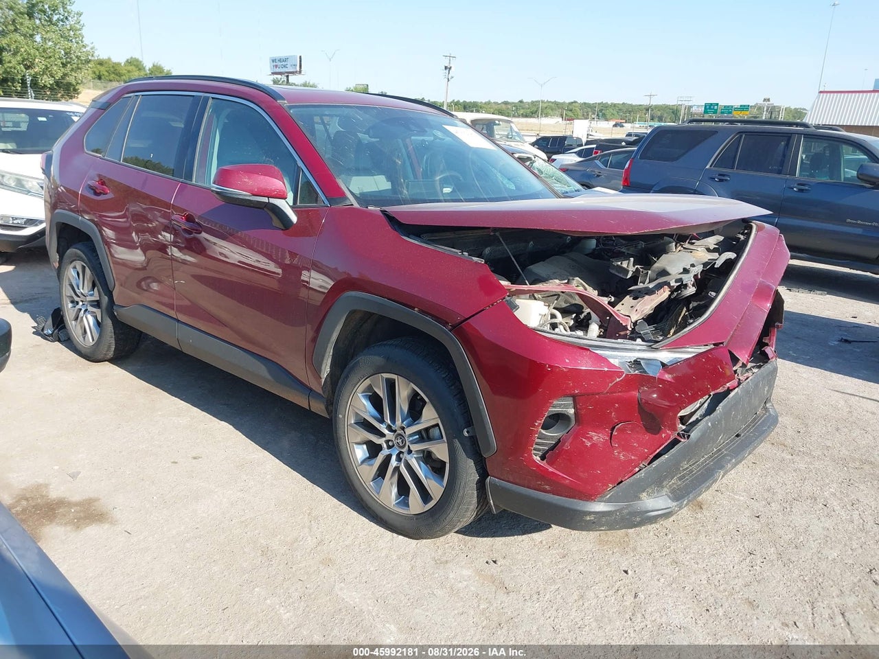 2T3C1RFV2MW****** · 2021 TOYOTA RAV4 XLE PREMIUM