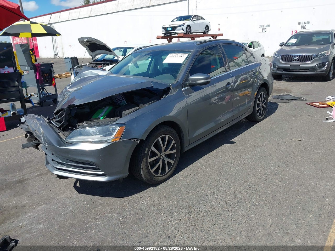 2017 VOLKSWAGEN JETTA 1.4T SE · 2/10