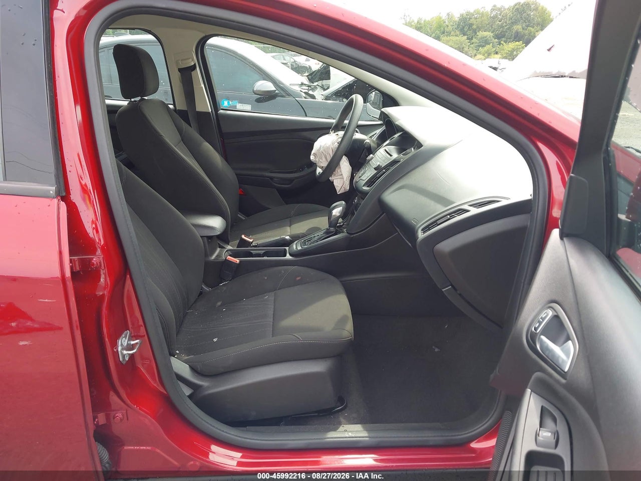 2017 FORD FOCUS SE · 5/11