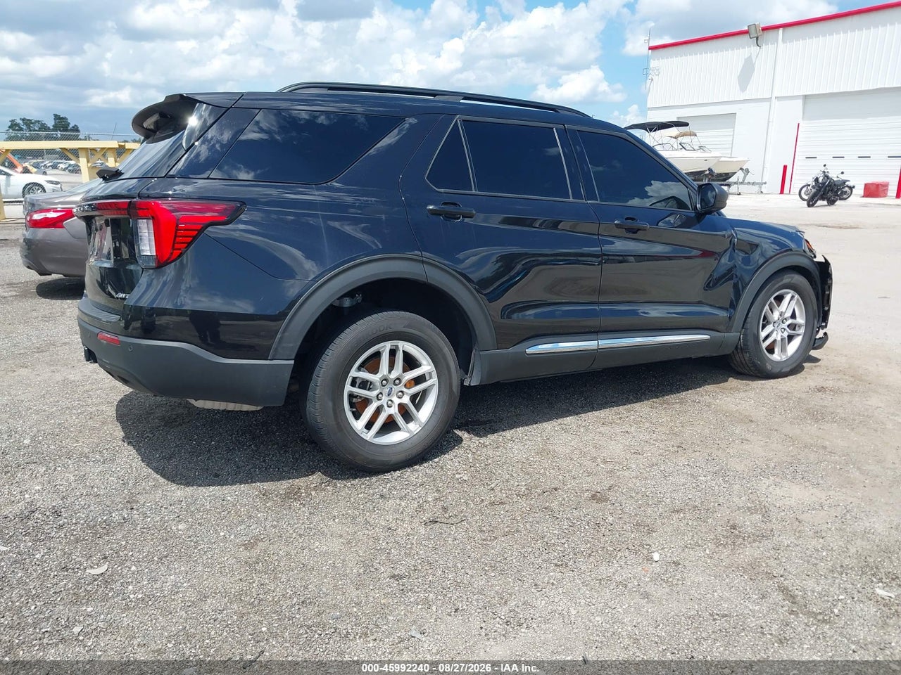 2025 FORD EXPLORER ACTIVE · 4/11