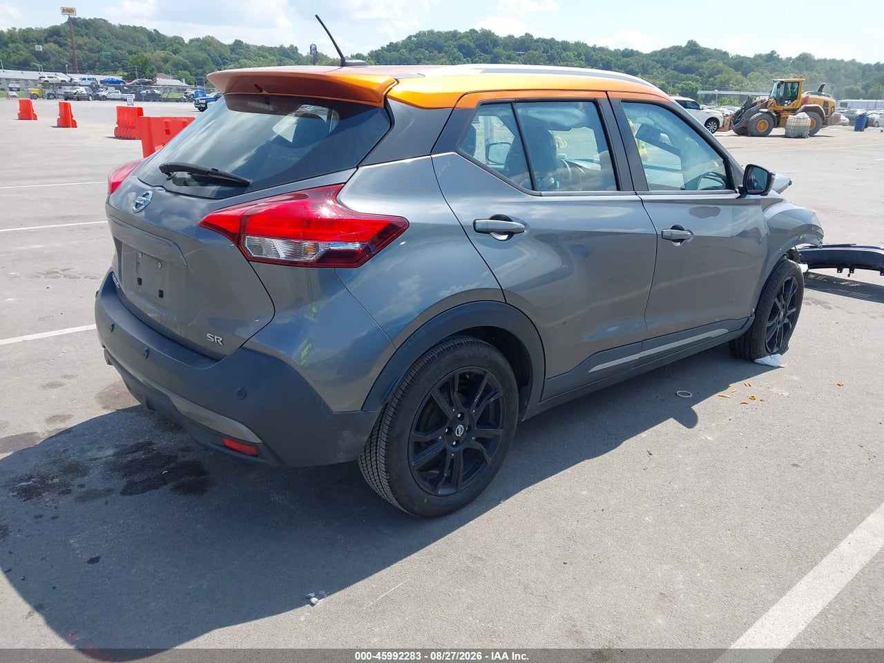 2020 NISSAN KICKS SR XTRONIC CVT · 4/11