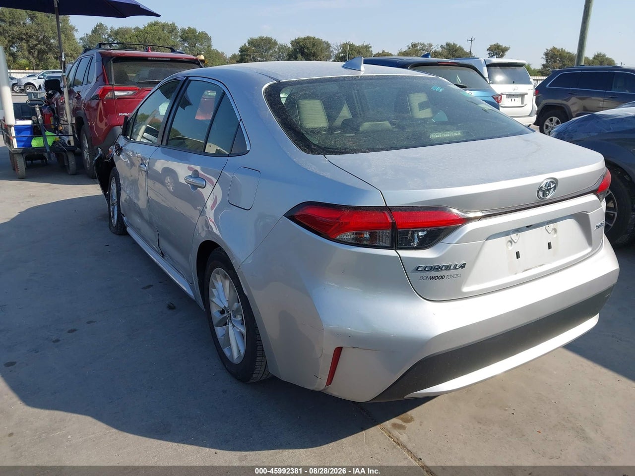 2021 TOYOTA COROLLA XLE · 3/11