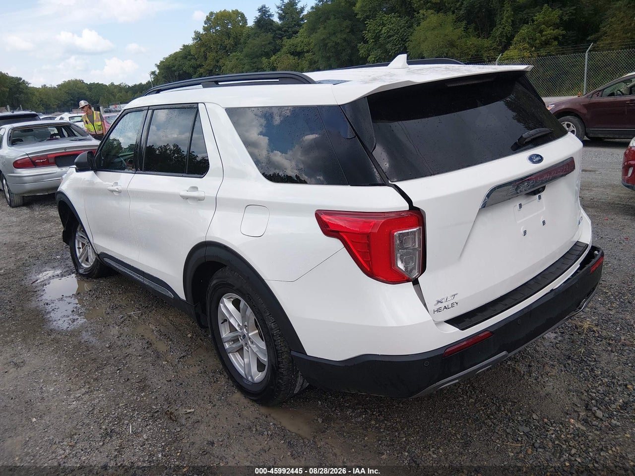 2023 FORD EXPLORER XLT · 3/11