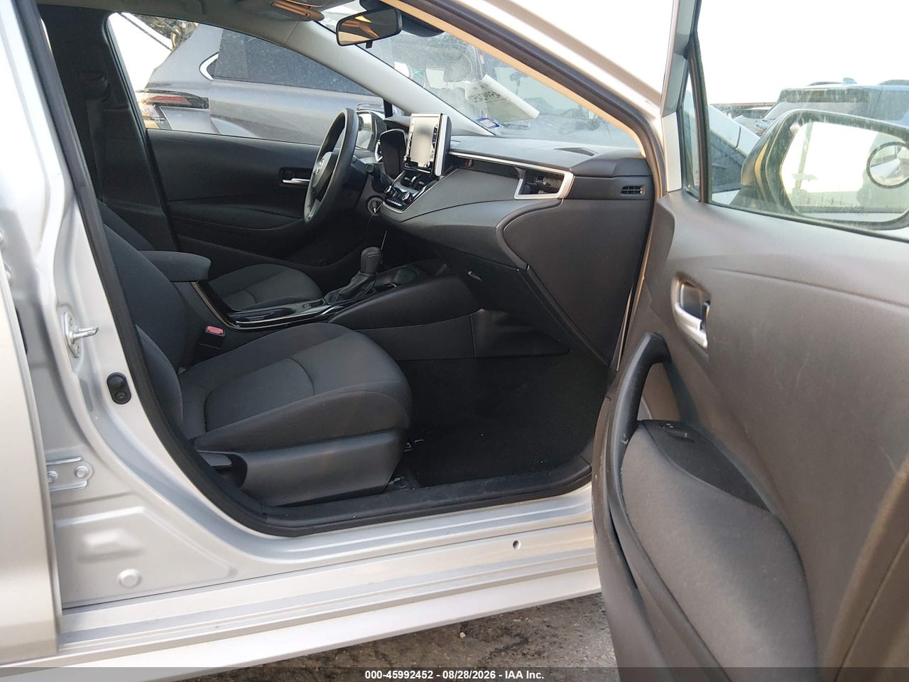 2020 TOYOTA COROLLA LE · 5/11