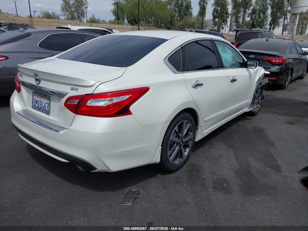 2016 NISSAN ALTIMA 2.5 SR · 4/11