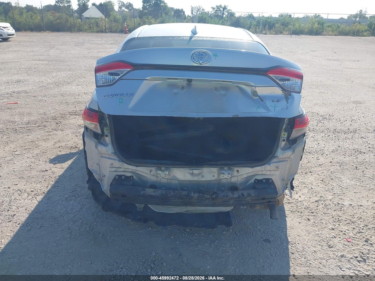 2021 TOYOTA COROLLA LE · 6/11