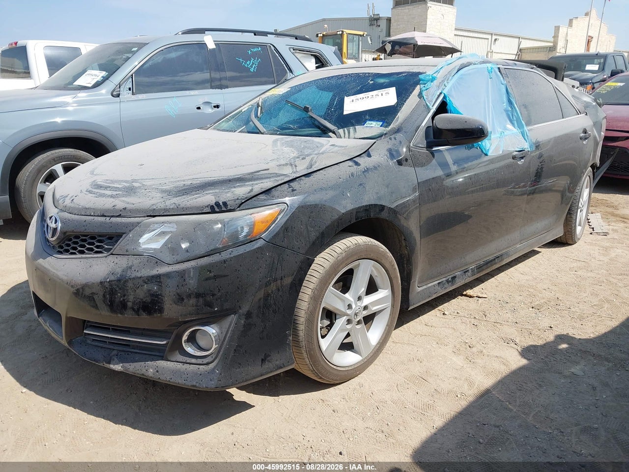 2014 TOYOTA CAMRY SE · 2/10