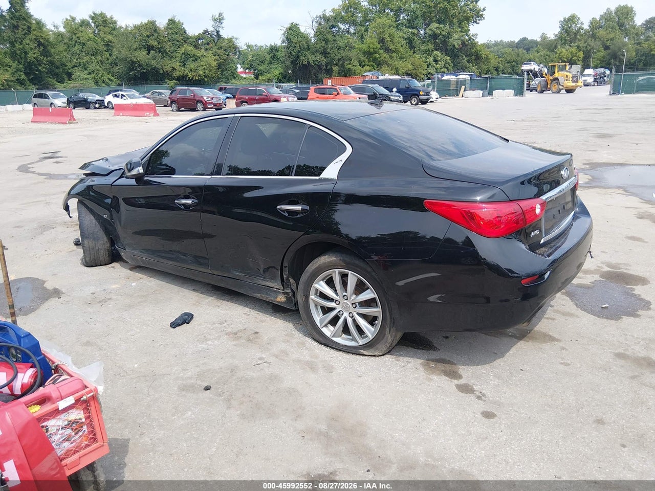 2015 INFINITI Q50   · 3/11