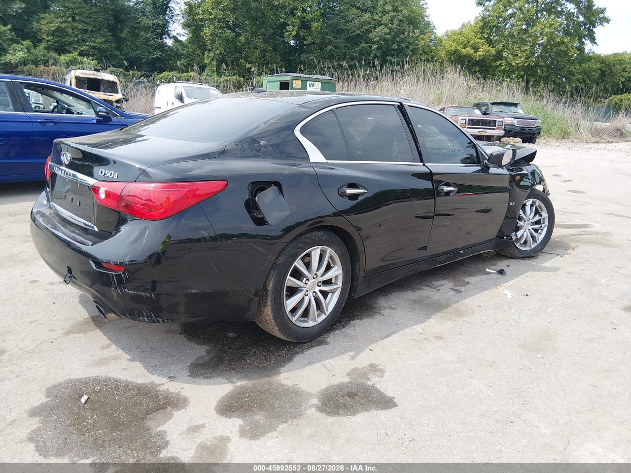 2015 INFINITI Q50   · 4/11
