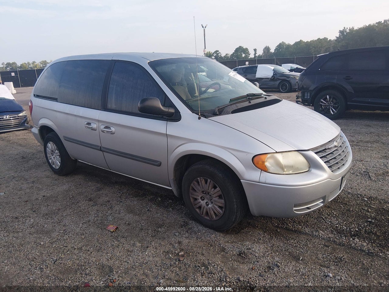 2006 CHRYSLER TOWN & COUNTRY
