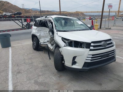 5TDZZRFH9KS****** · 2019 TOYOTA HIGHLANDER LE