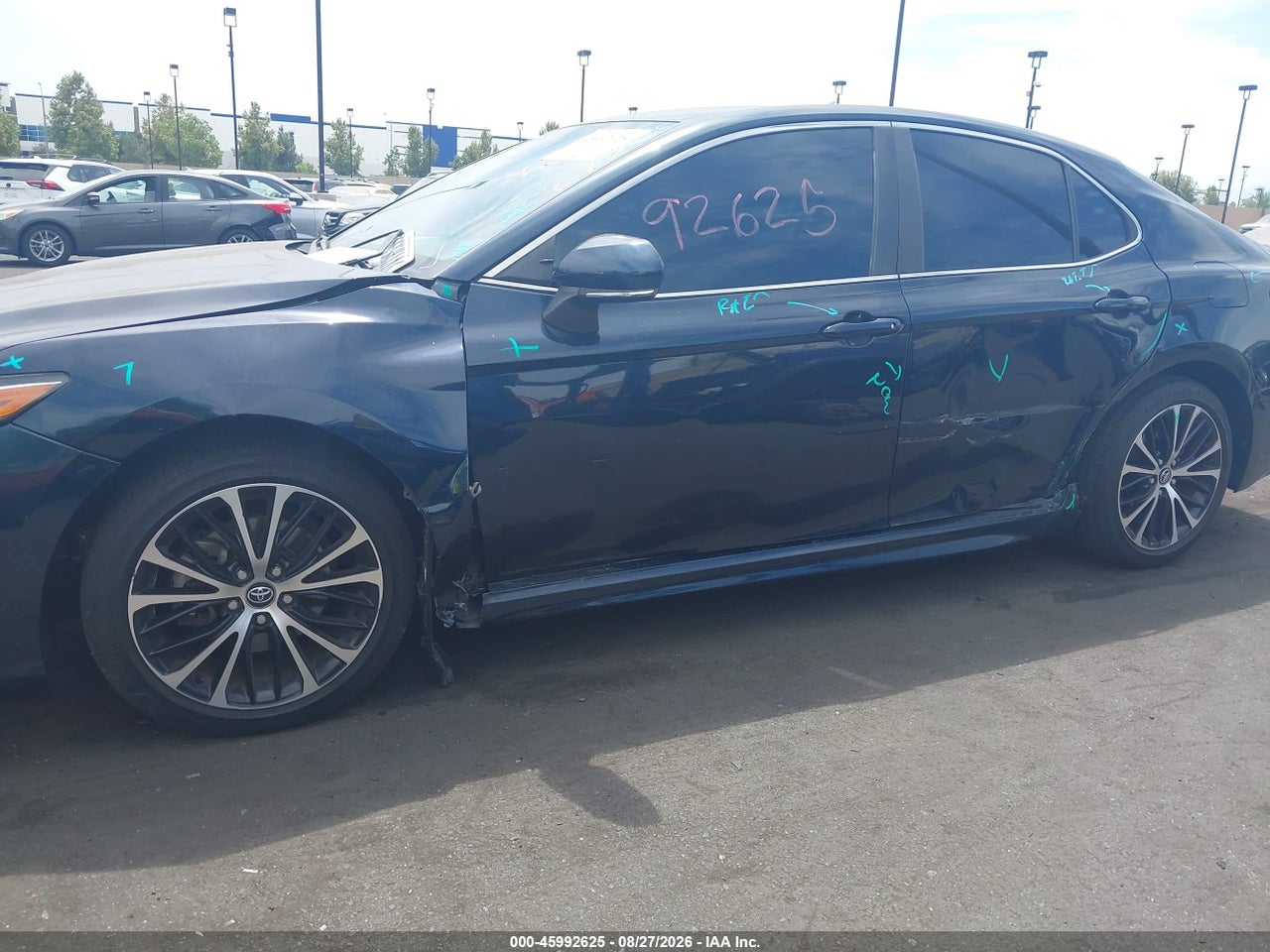 2020 TOYOTA CAMRY SE · 6/11