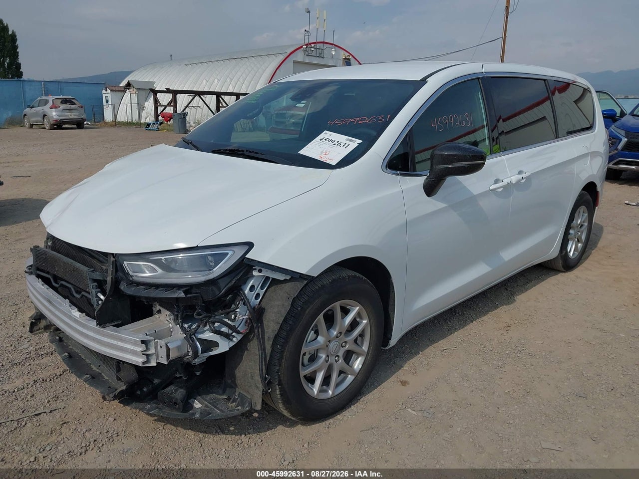 2026 CHRYSLER PACIFICA SELECT · 2/11