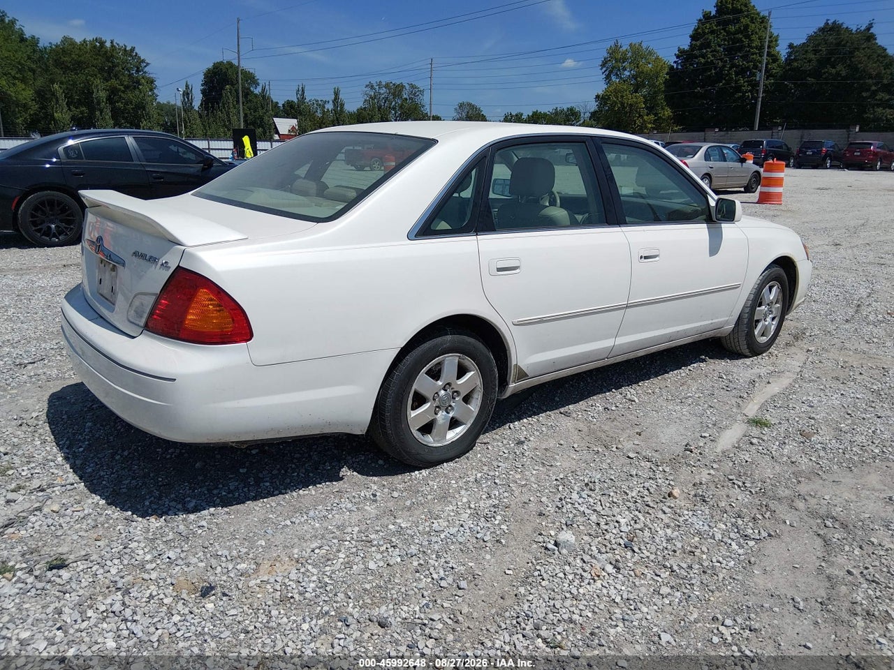 2002 TOYOTA AVALON XL · 4/11