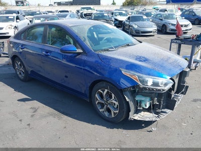 3KPF24AD0ME****** · 2021 KIA FORTE LXS