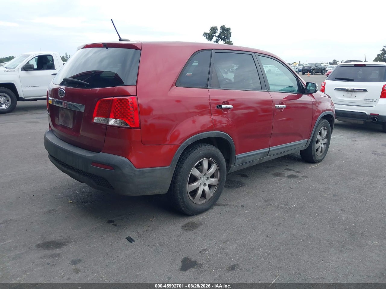 2011 KIA SORENTO LX · 4/11