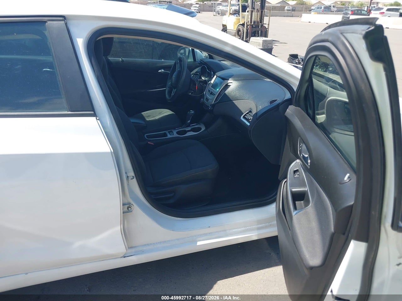 2017 CHEVROLET CRUZE LS AUTO · 5/11