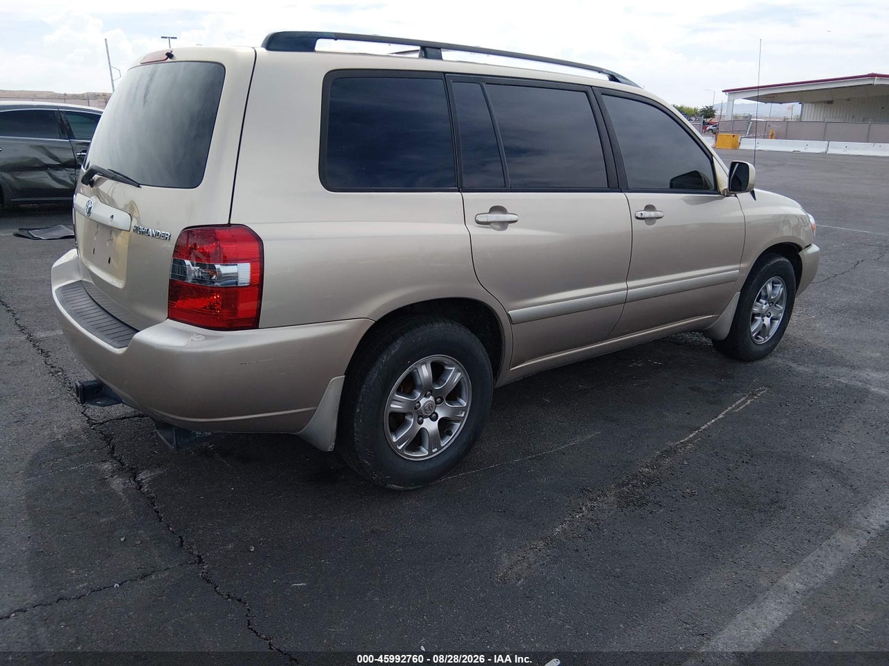 2004 TOYOTA HIGHLANDER V6 · 4/11
