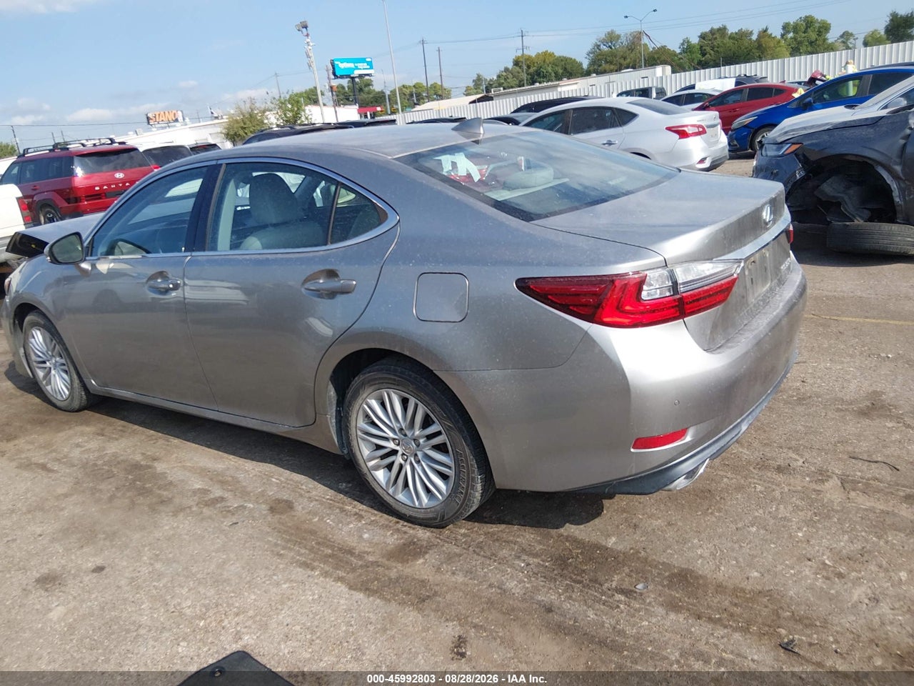 2016 LEXUS ES 350   · 3/11