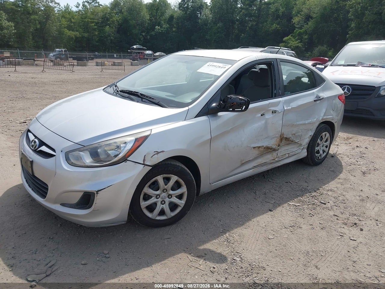 2012 HYUNDAI ACCENT GLS · 2/11