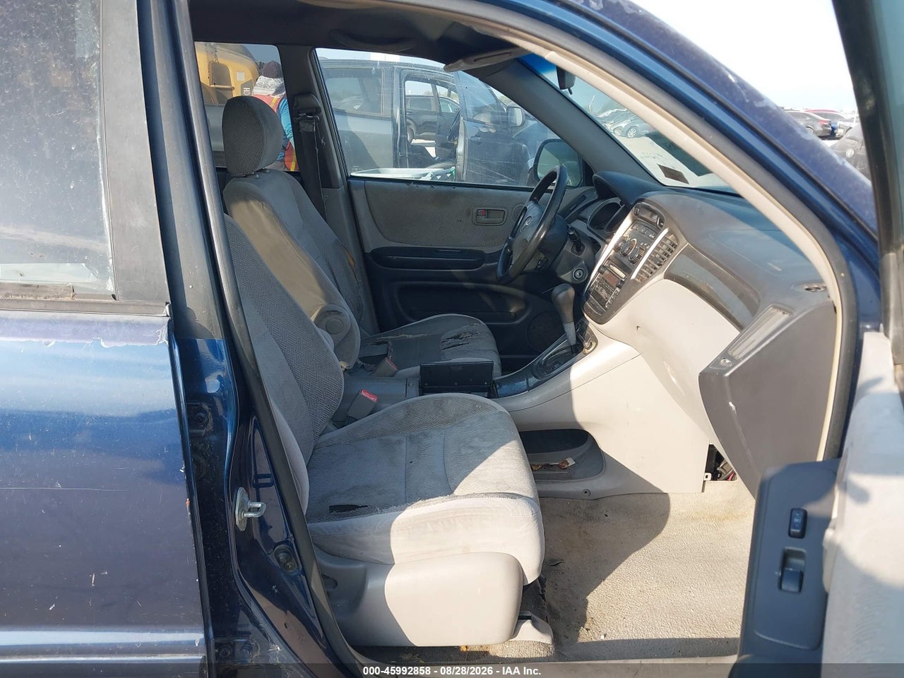 2003 TOYOTA HIGHLANDER   · 5/11