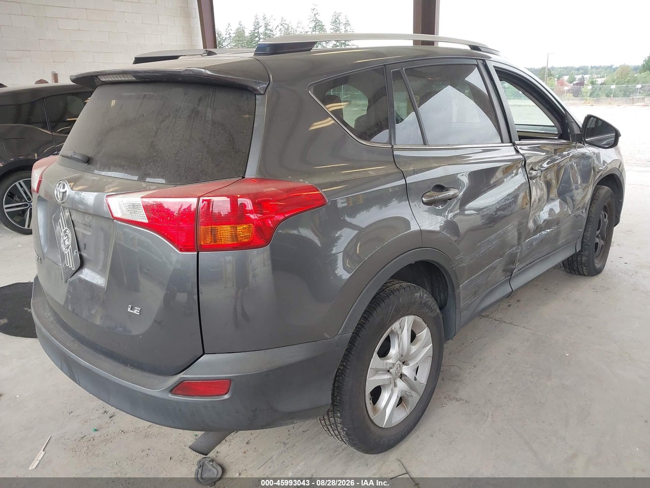 2014 TOYOTA RAV4 LE · 4/11