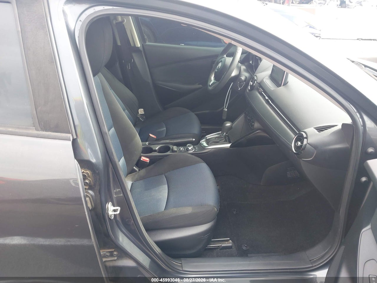 2017 TOYOTA YARIS IA   · 5/11