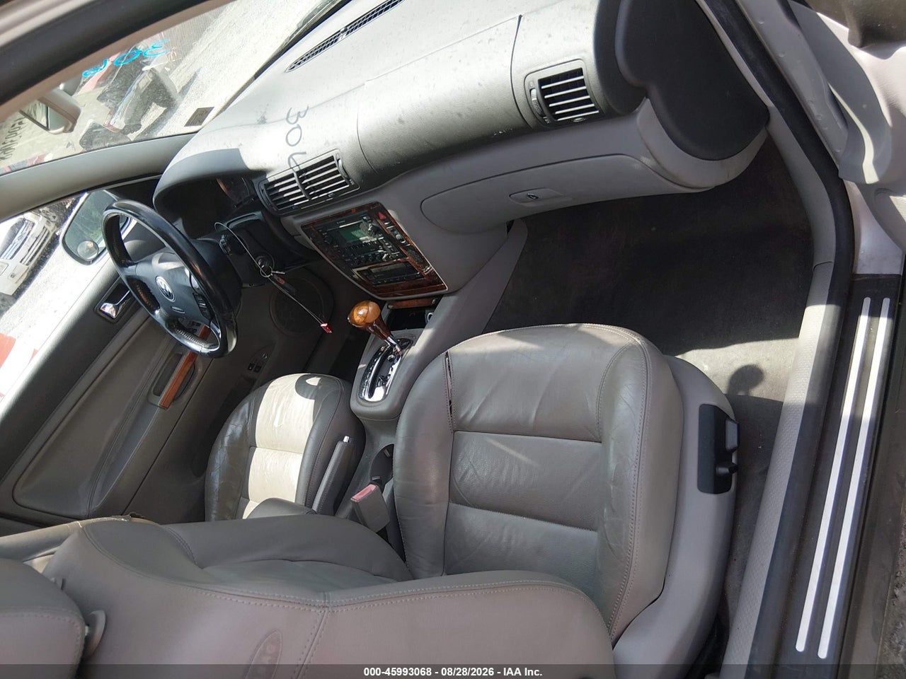 2003 VOLKSWAGEN PASSAT GLX · 5/11