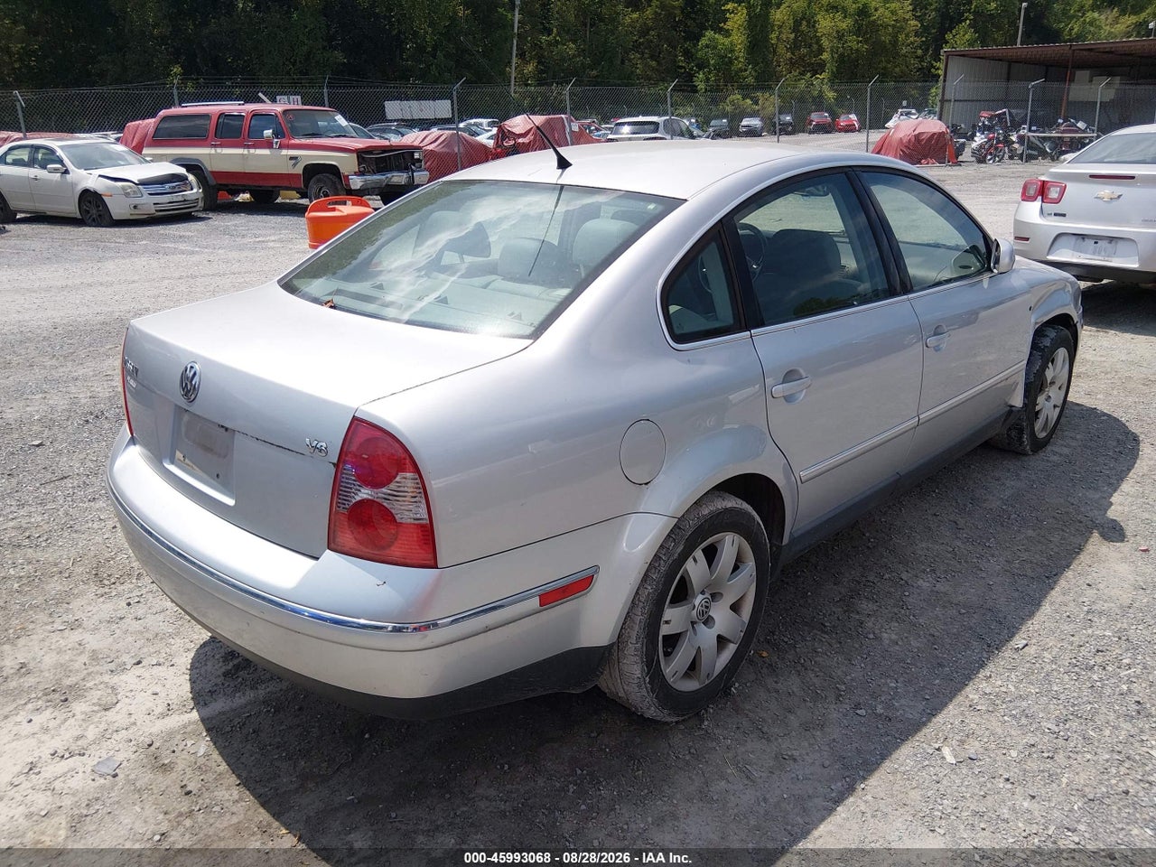 2003 VOLKSWAGEN PASSAT GLX · 4/11
