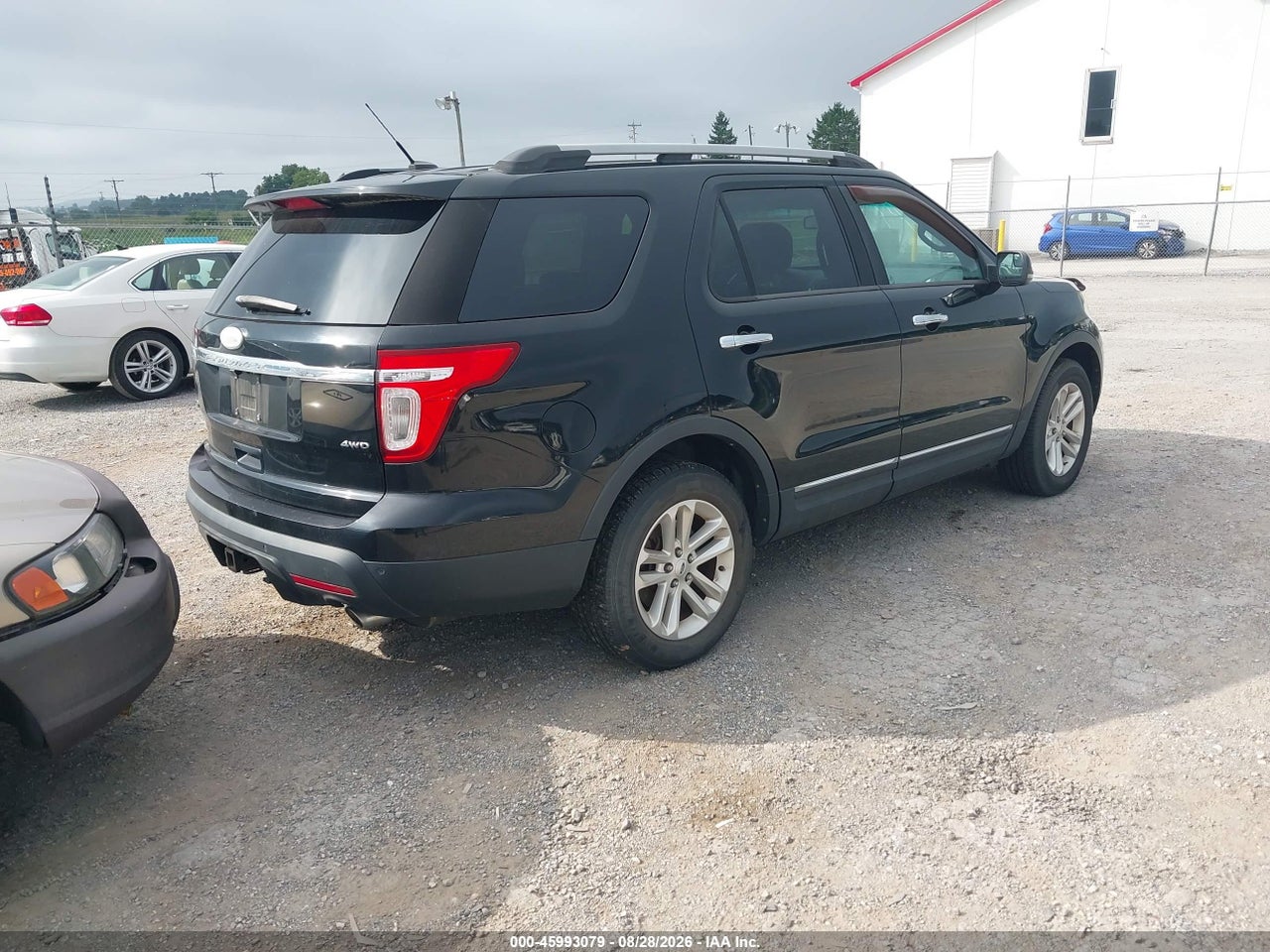 2012 FORD EXPLORER XLT · 4/11