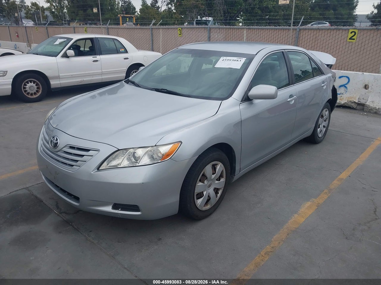 2007 TOYOTA CAMRY LE · 2/11