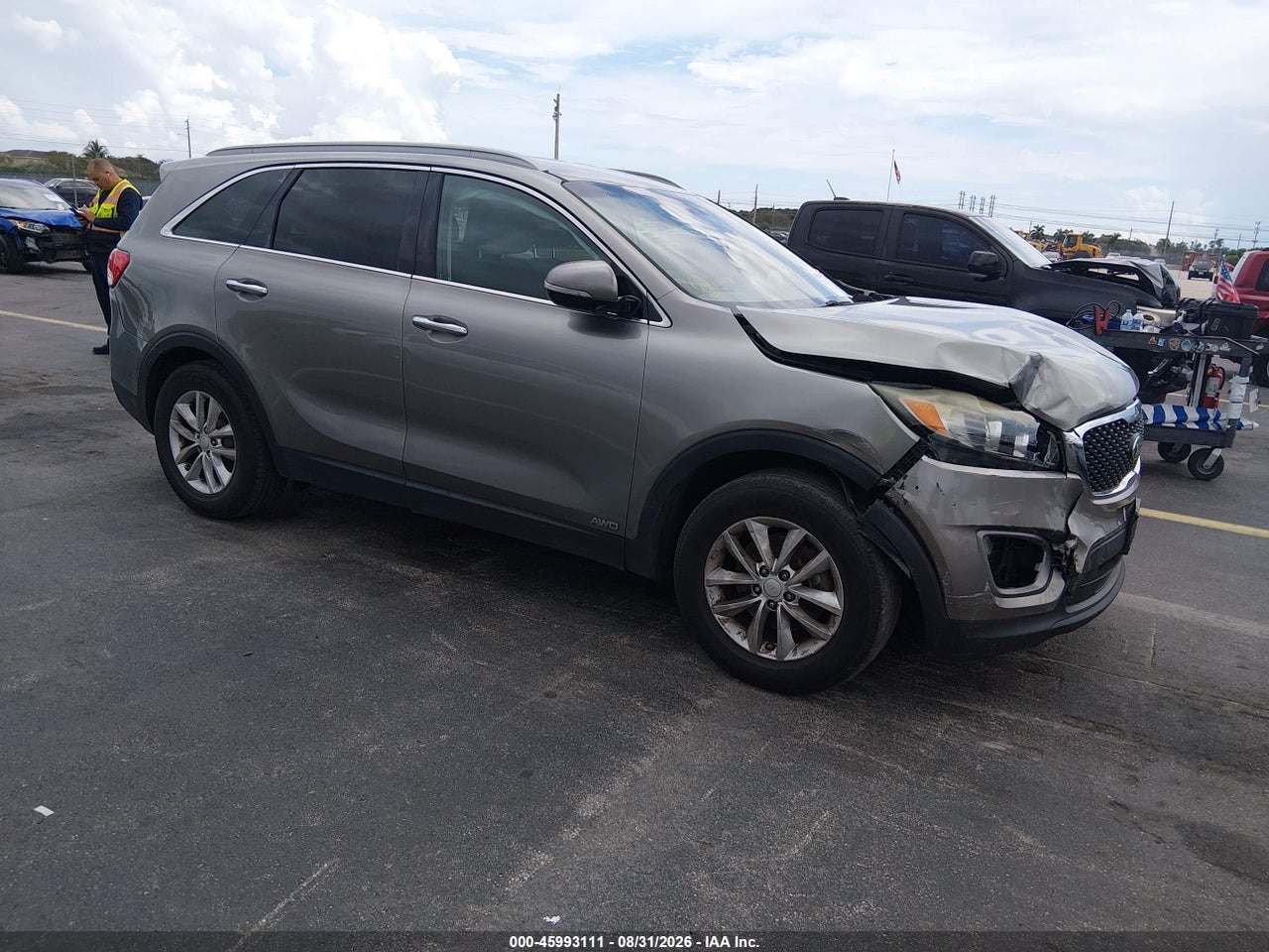 2016 KIA SORENTO 2.4L LX