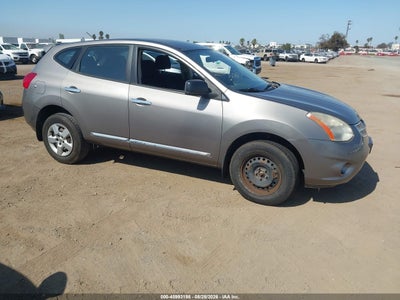JN8AS5MT7CW****** · 2012 NISSAN ROGUE S