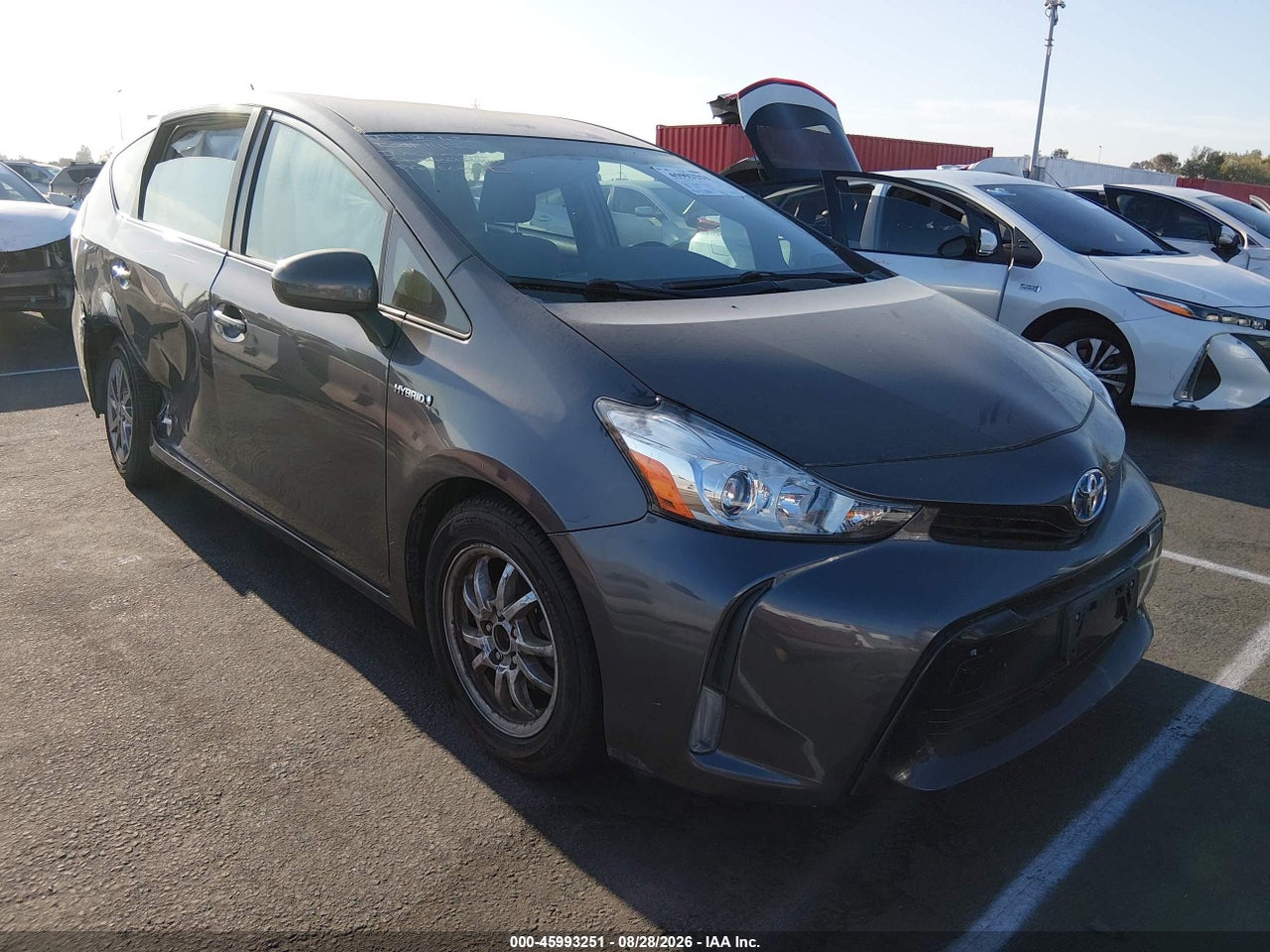 2016 TOYOTA PRIUS V THREE