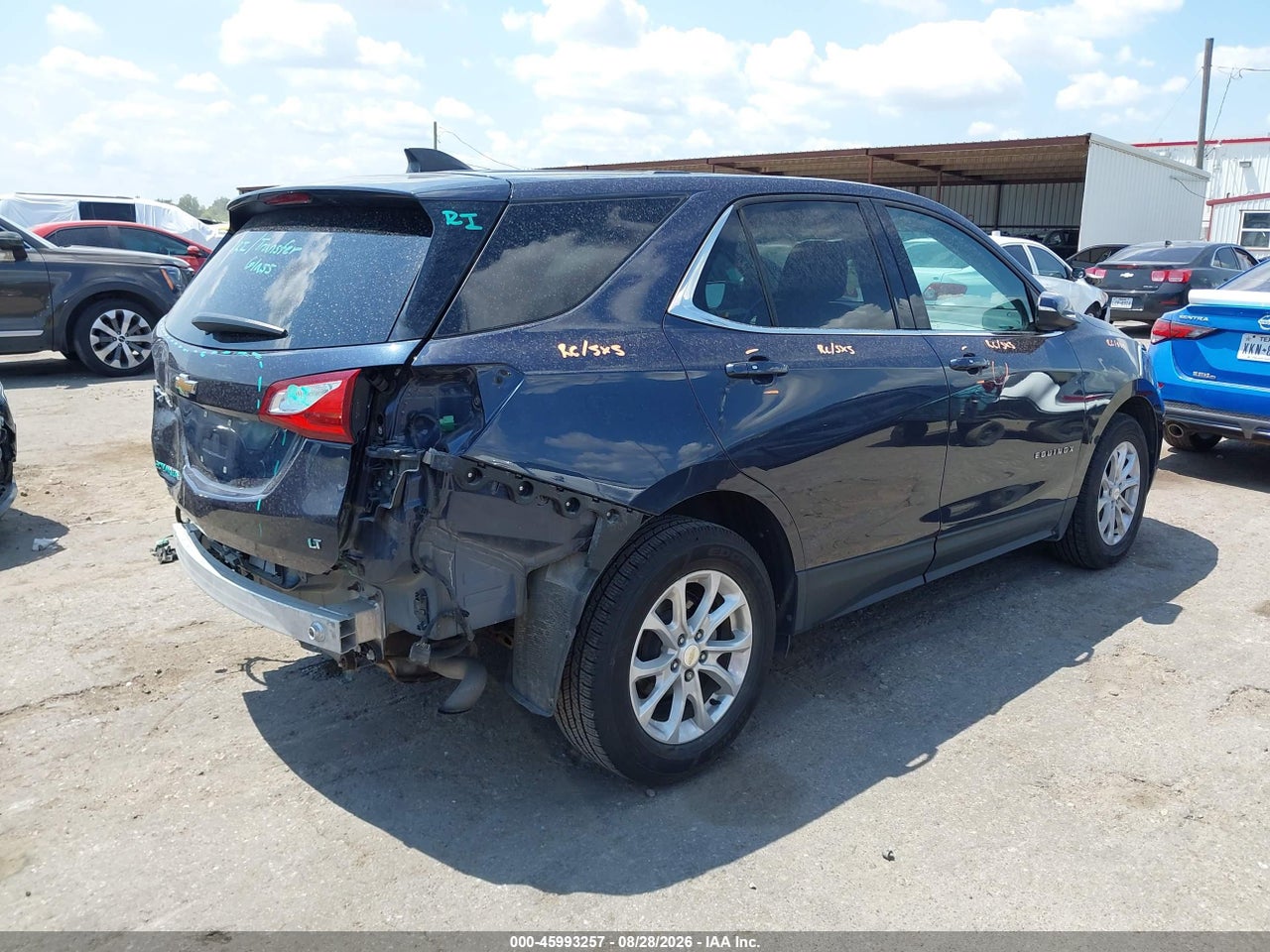 2019 CHEVROLET EQUINOX LT · 4/11