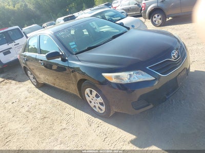 4T4BF3EK8BR****** · 2011 TOYOTA CAMRY LE